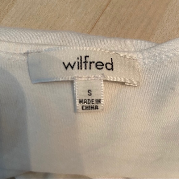 🛍️3/$30‎ Aritzia Wilfred white  t-shirt - Picture 5 of 5